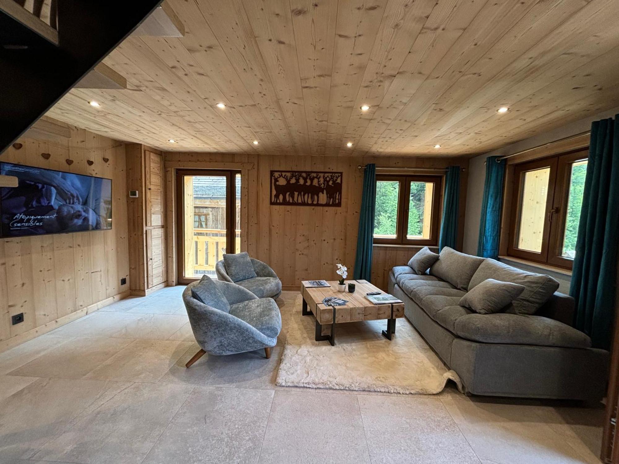 Chalet L'Aberiot モントリオン エクステリア 写真