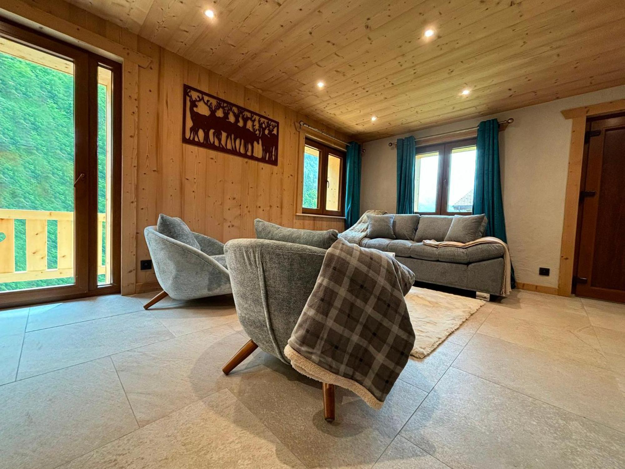 Chalet L'Aberiot モントリオン エクステリア 写真